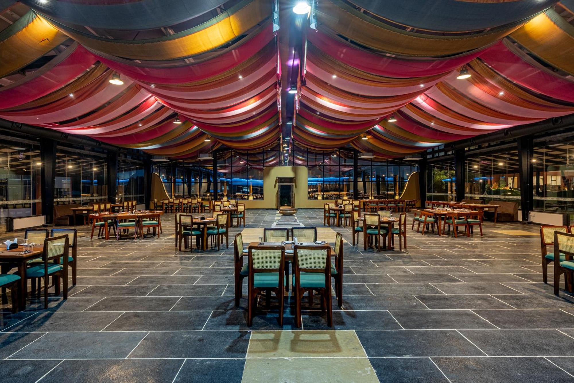 Serene Resort Hyderabad Samsabad Kültér fotó